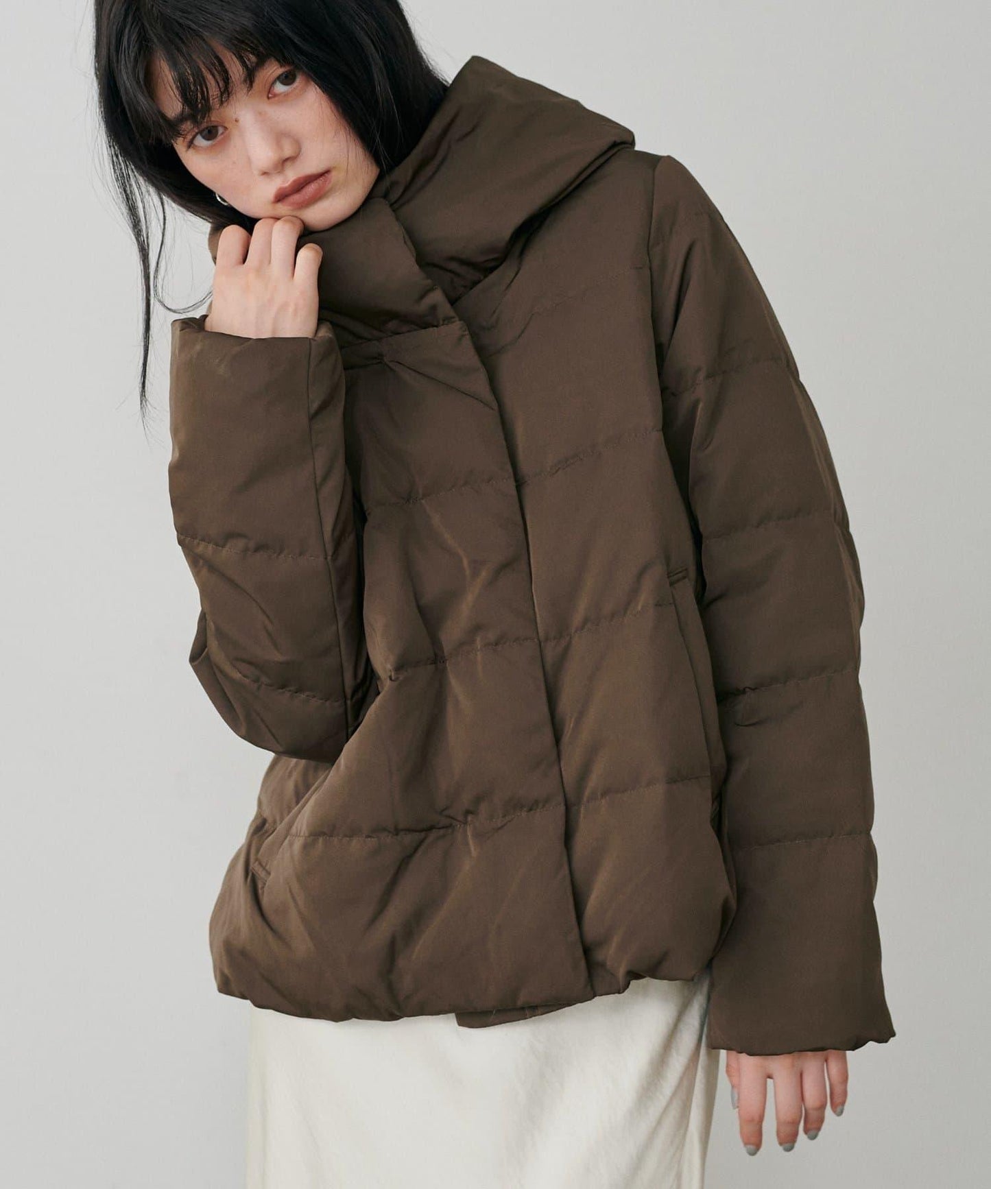 桃皮絨羽絨大衣