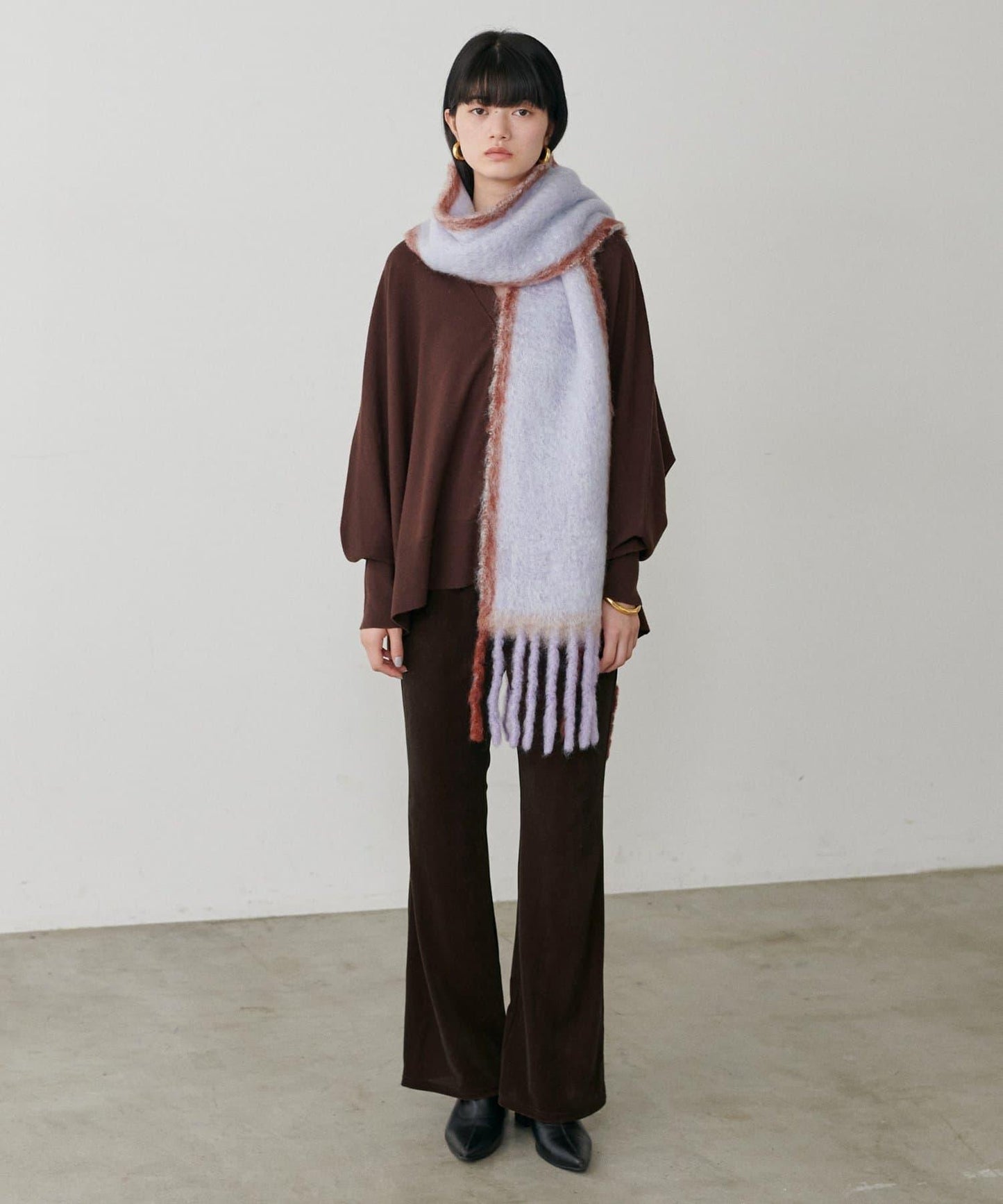 美腿修身柔軟天鵝絨長褲