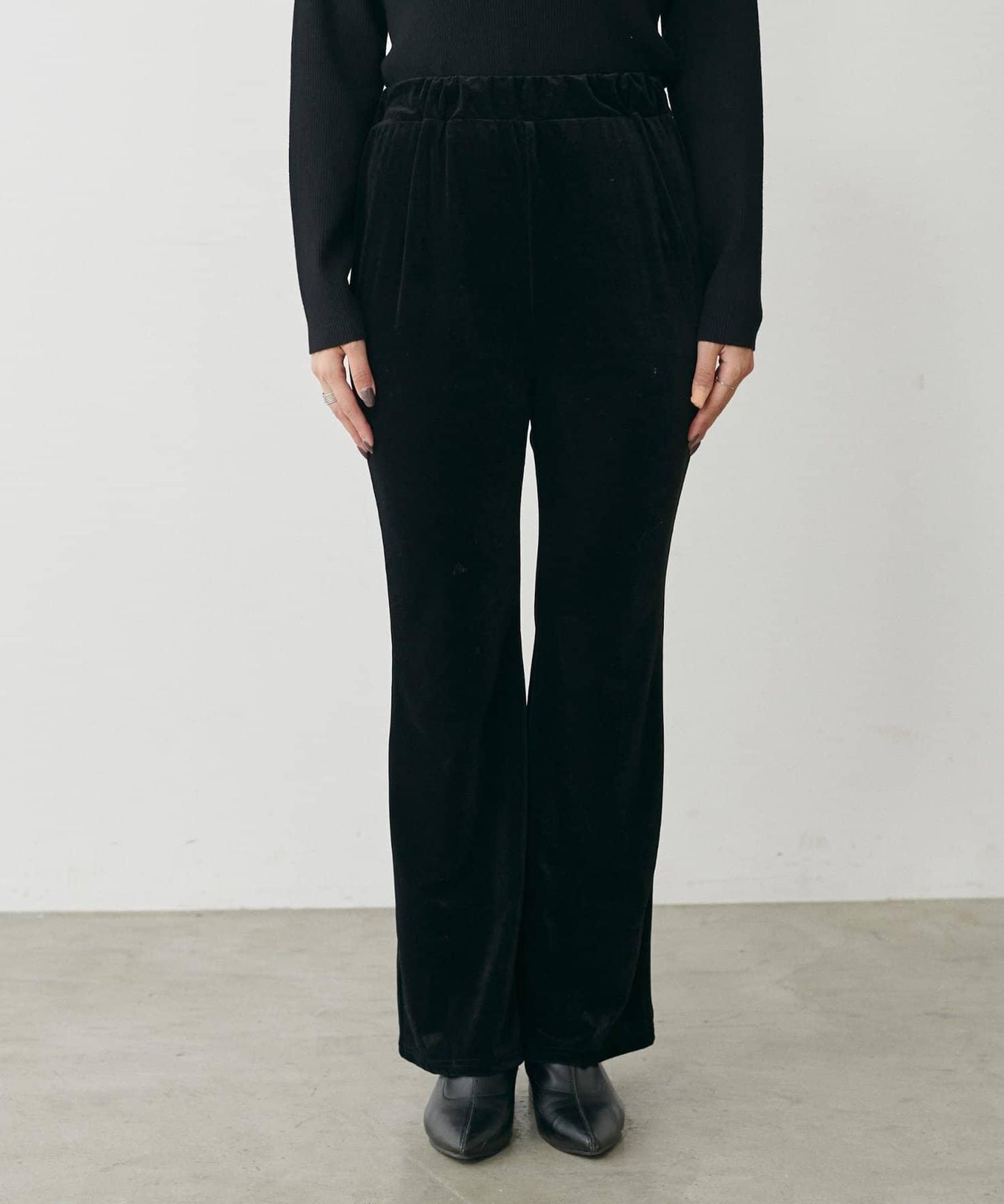 美腿修身柔軟天鵝絨長褲