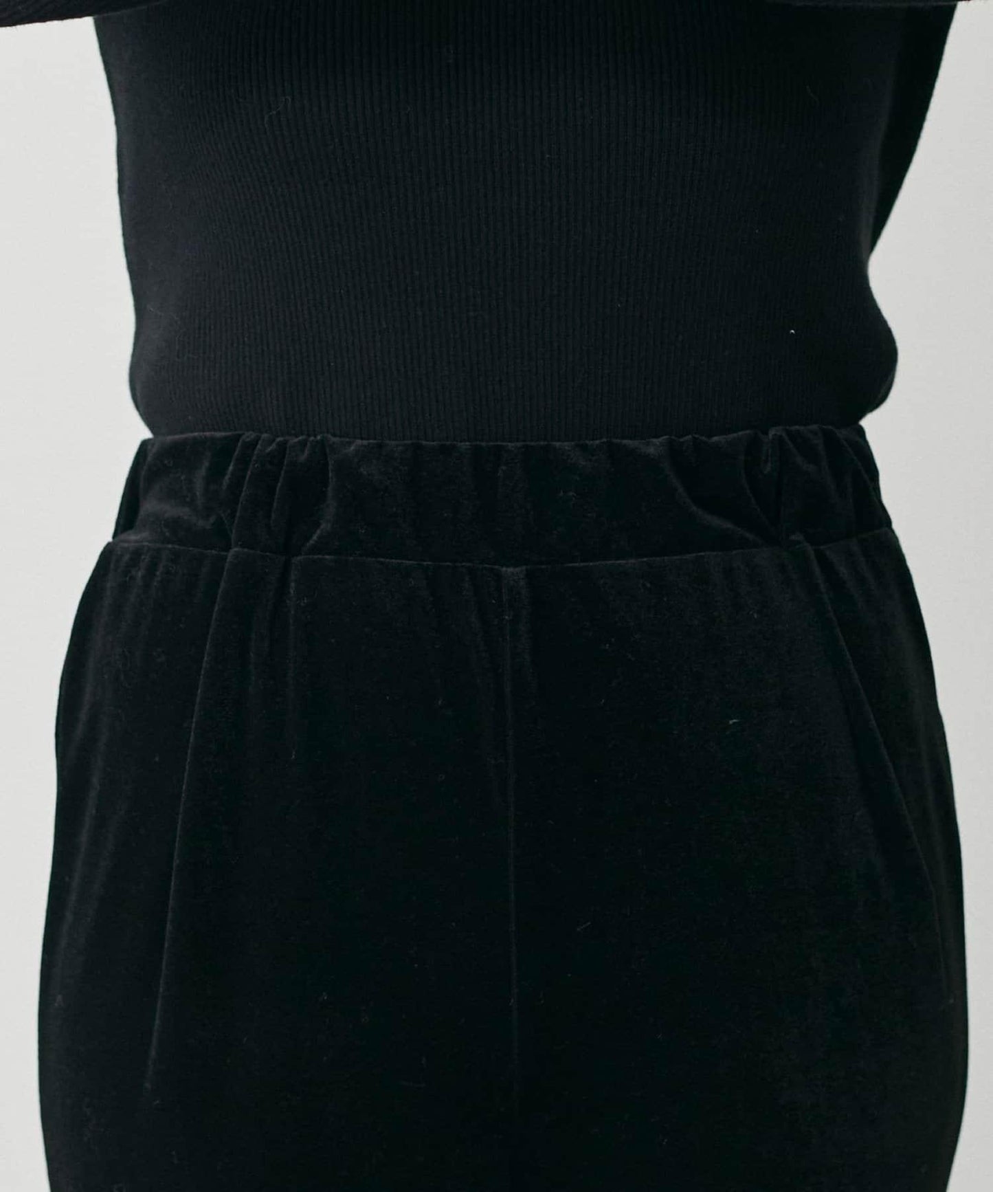 美腿修身柔軟天鵝絨長褲