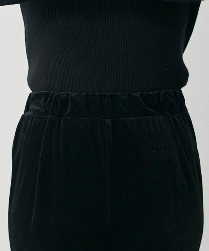 美腿修身柔軟天鵝絨長褲