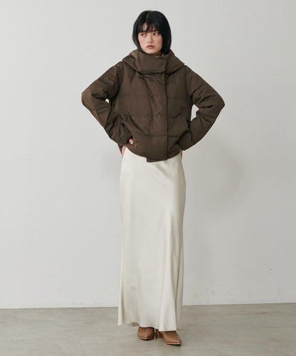 桃皮絨羽絨大衣