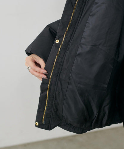 尼龍羽絨中長款大衣