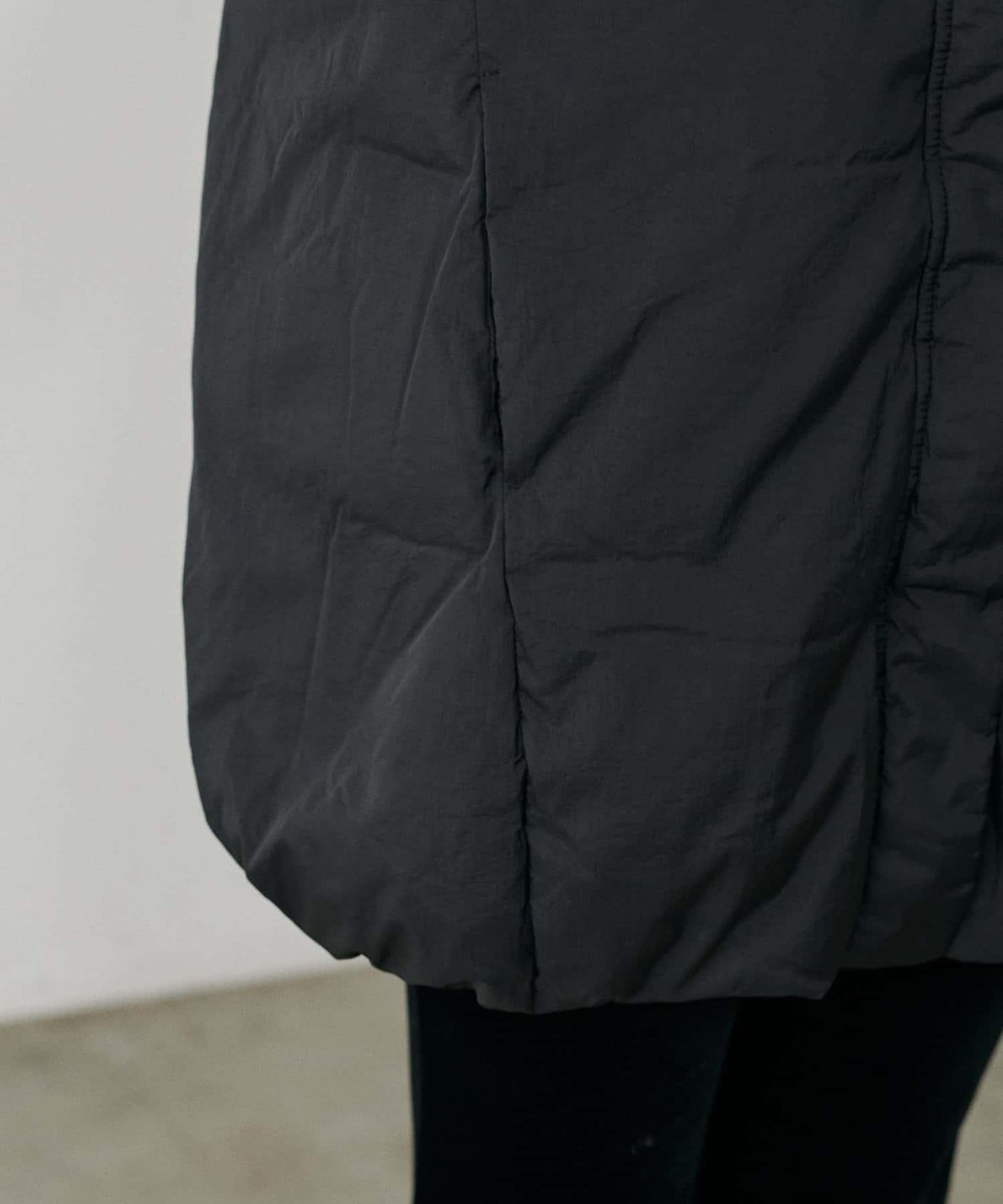 尼龍羽絨中長款大衣