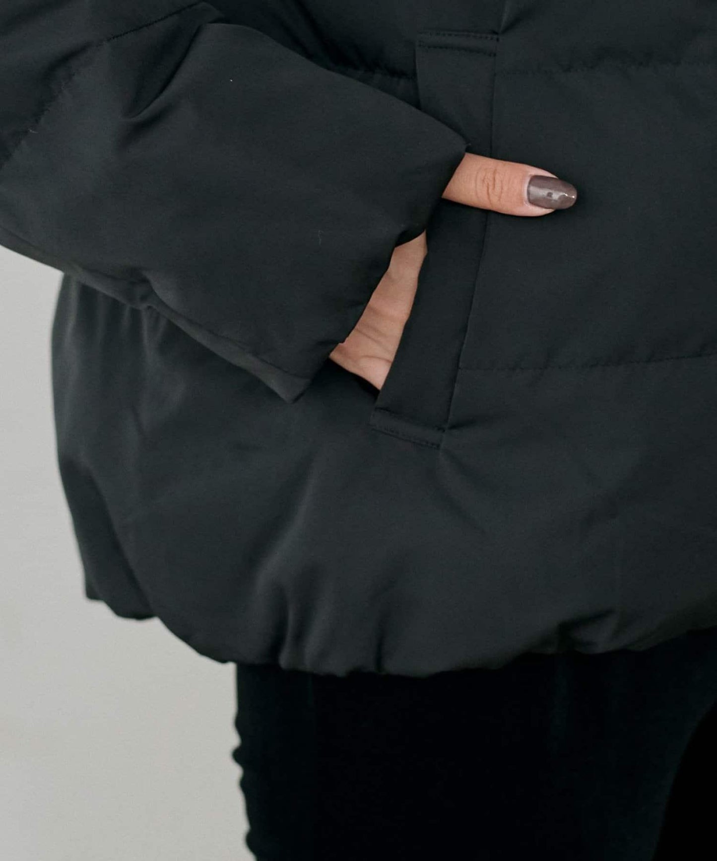 桃皮絨羽絨大衣