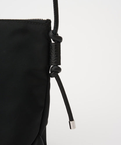 【coming soon】Argo 尼龍/鹿皮小號化妝包