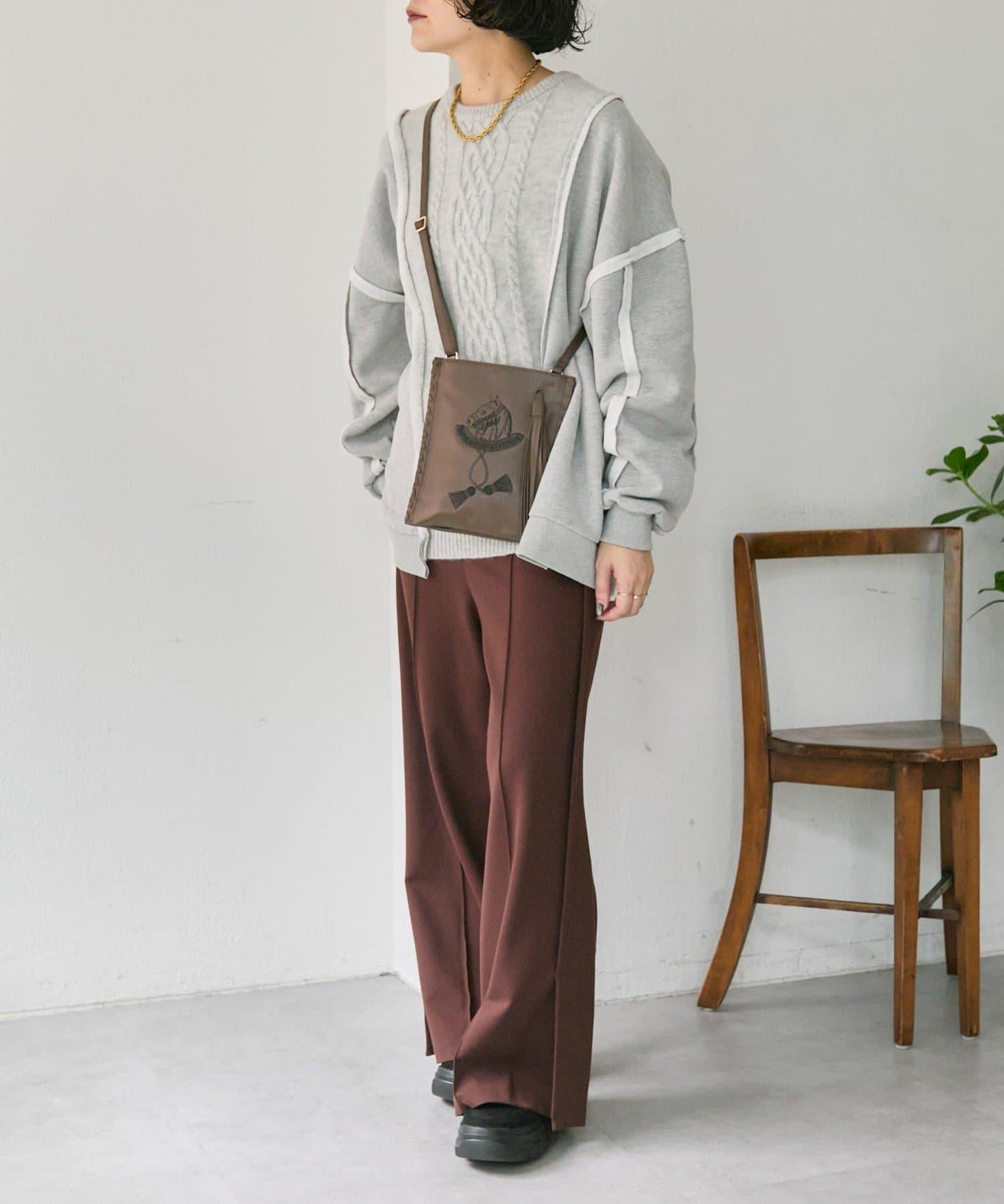 sampo×ear馬蹄形流蘇單肩包《本革/輕量150g》