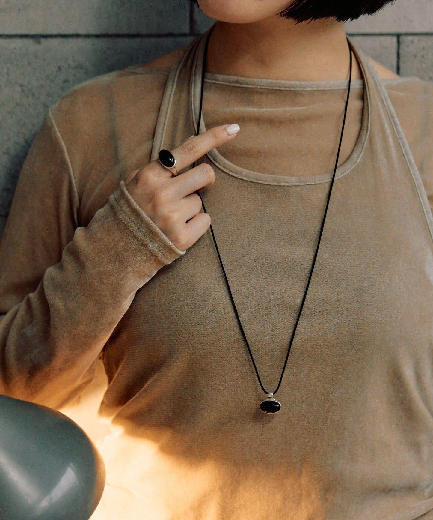 《インフルエンサーuchida企畫/スターリングシルバー》橢圓形寶石項鍊