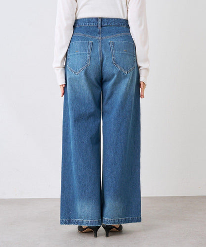【時尚感十足】寬鬆喇叭牛仔褲
