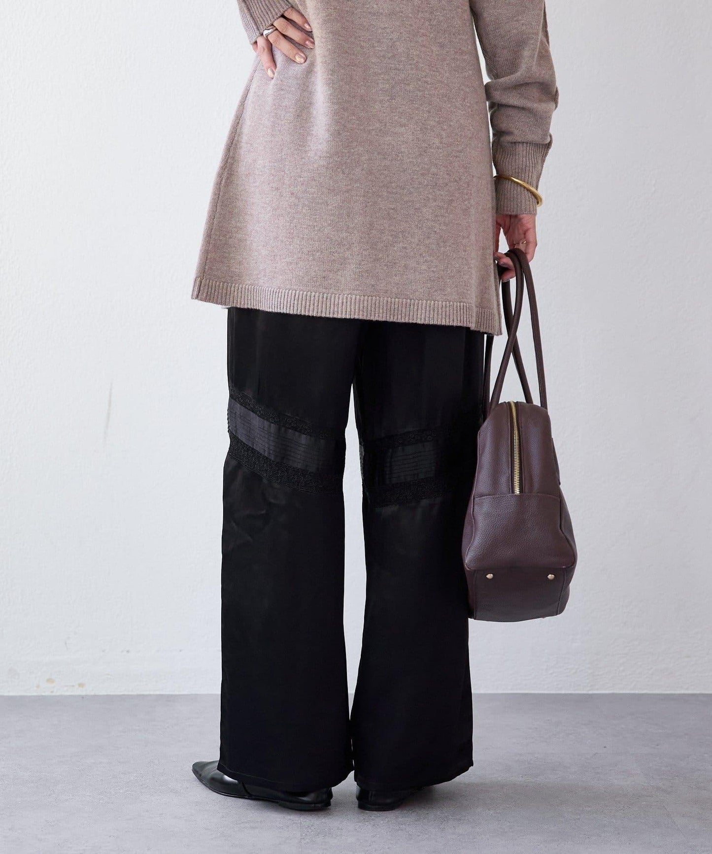 【à Nice (ア ・ニース)】褶飾蕾絲長褲