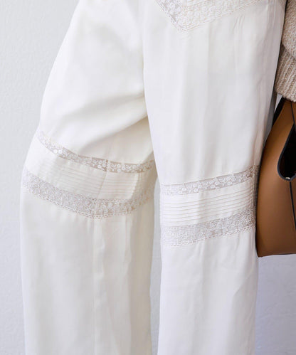 【à Nice (ア ・ニース)】褶飾蕾絲長褲