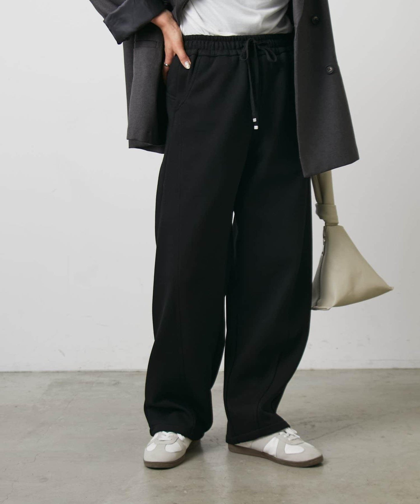 內刷毛抓絨拼接休閒褲