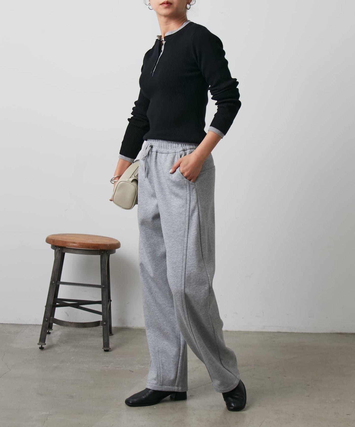 內刷毛抓絨拼接休閒褲