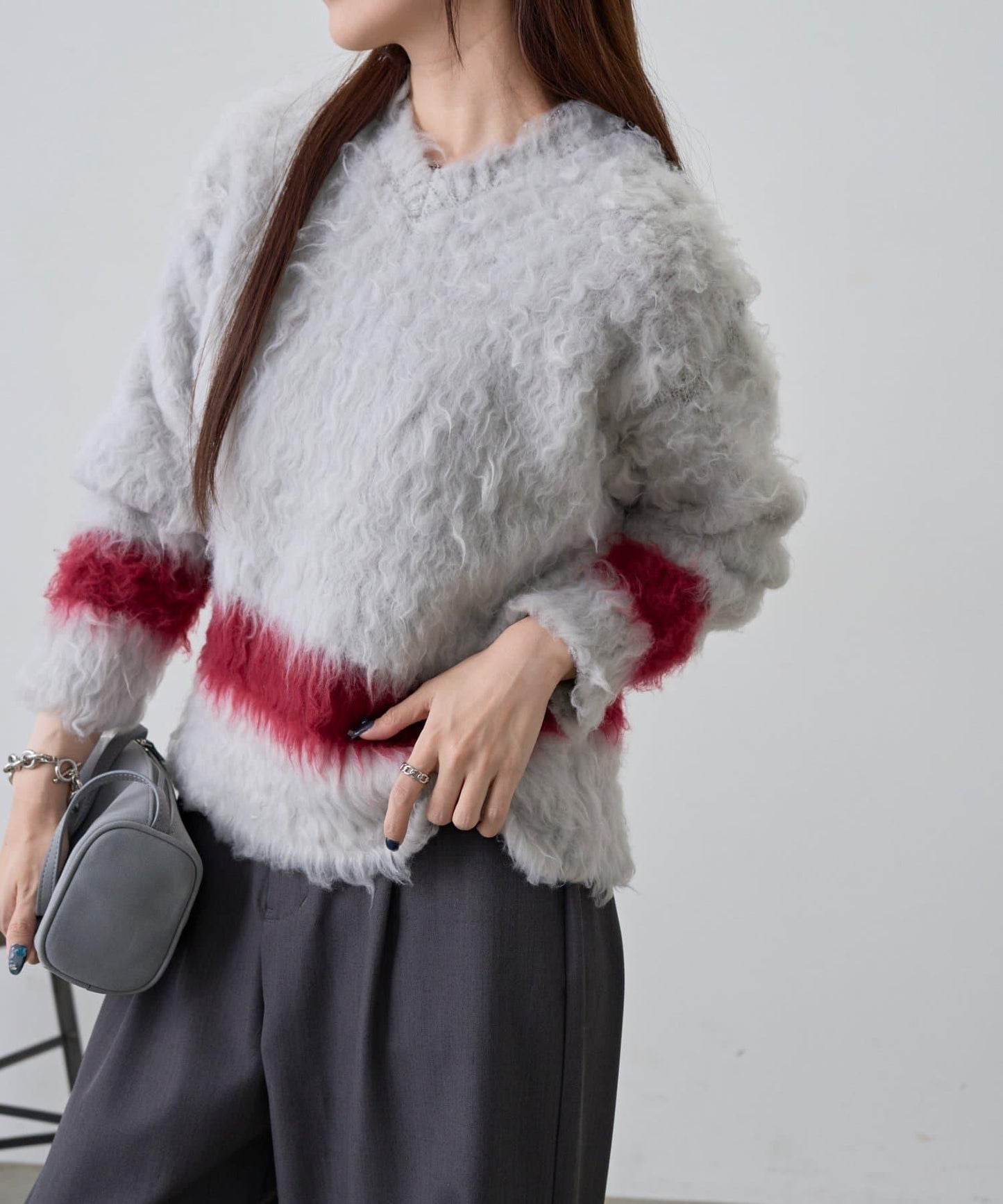 前後兩穿拼色長毛絨套頭衫