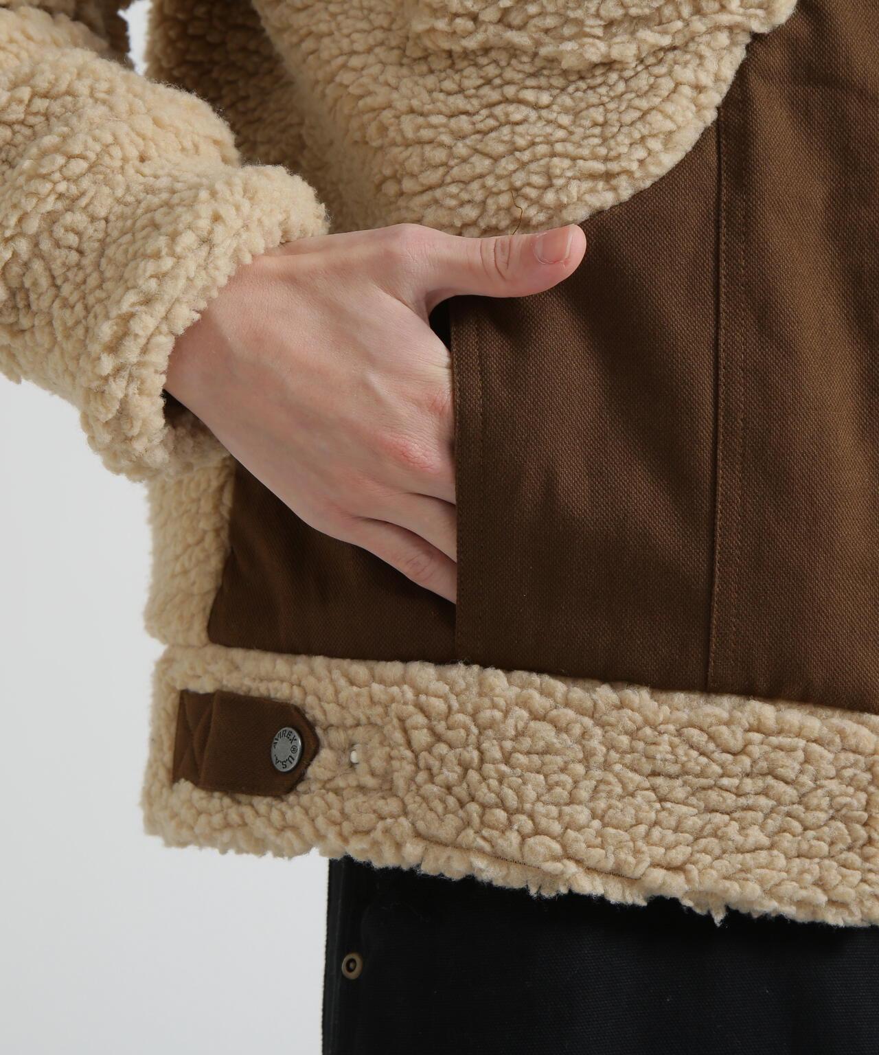 《直営店限定》羊羔絨拼接夾克