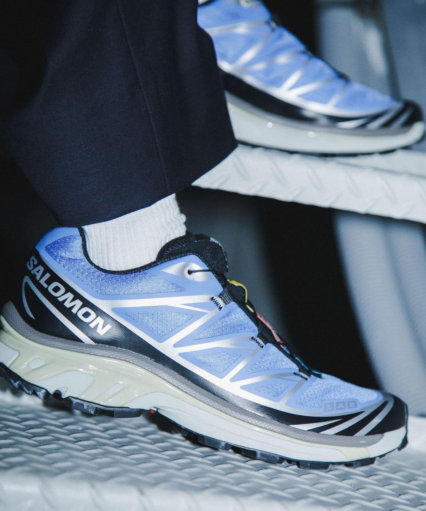 SALOMON Exclusive XT-6