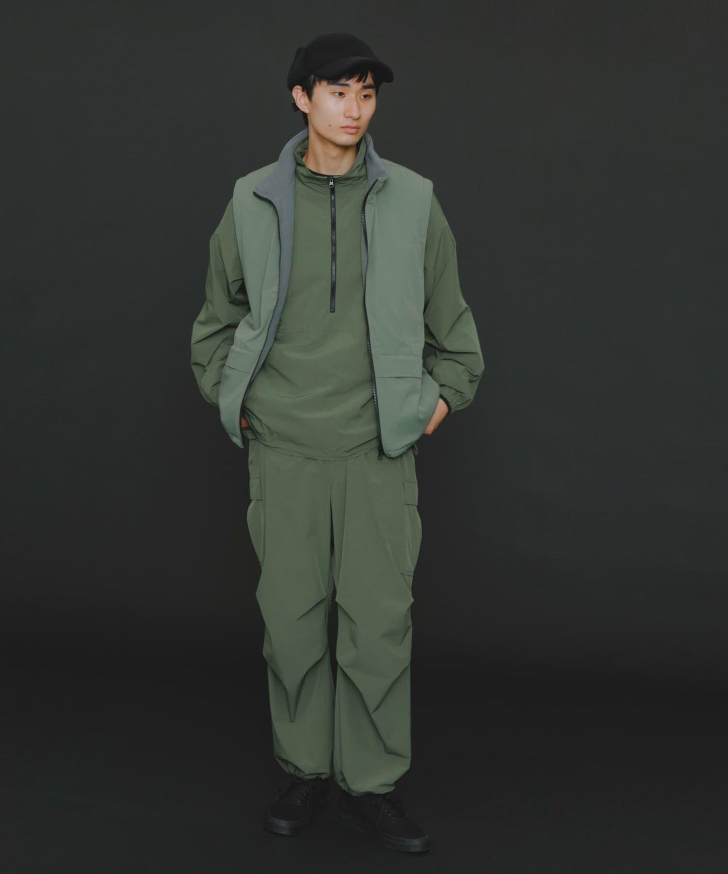『販売』『男女同款』Uiscel 抓絨內襯拉鍊寬鬆馬甲