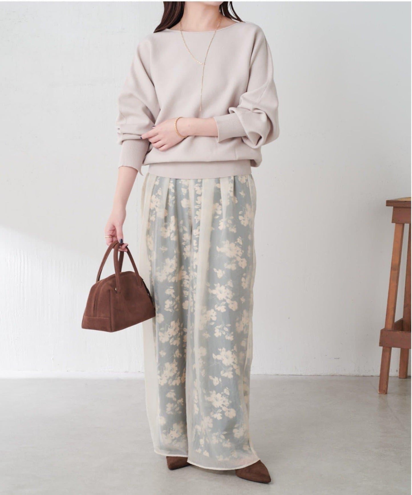 【輕薄遮身◎】輕薄疊穿花卉圖案褲