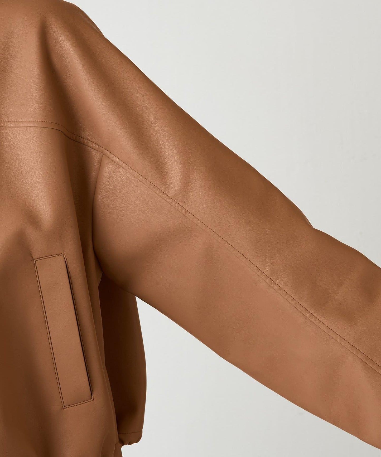 【高級感】仿皮繡花立領夾克