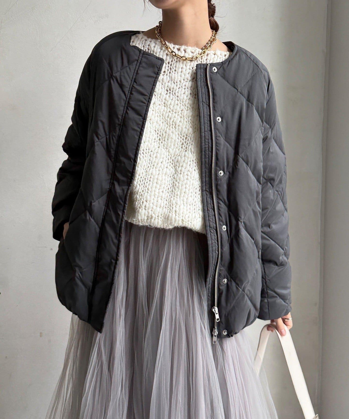 彈力塔夫綢羅紋袖短款羽絨服