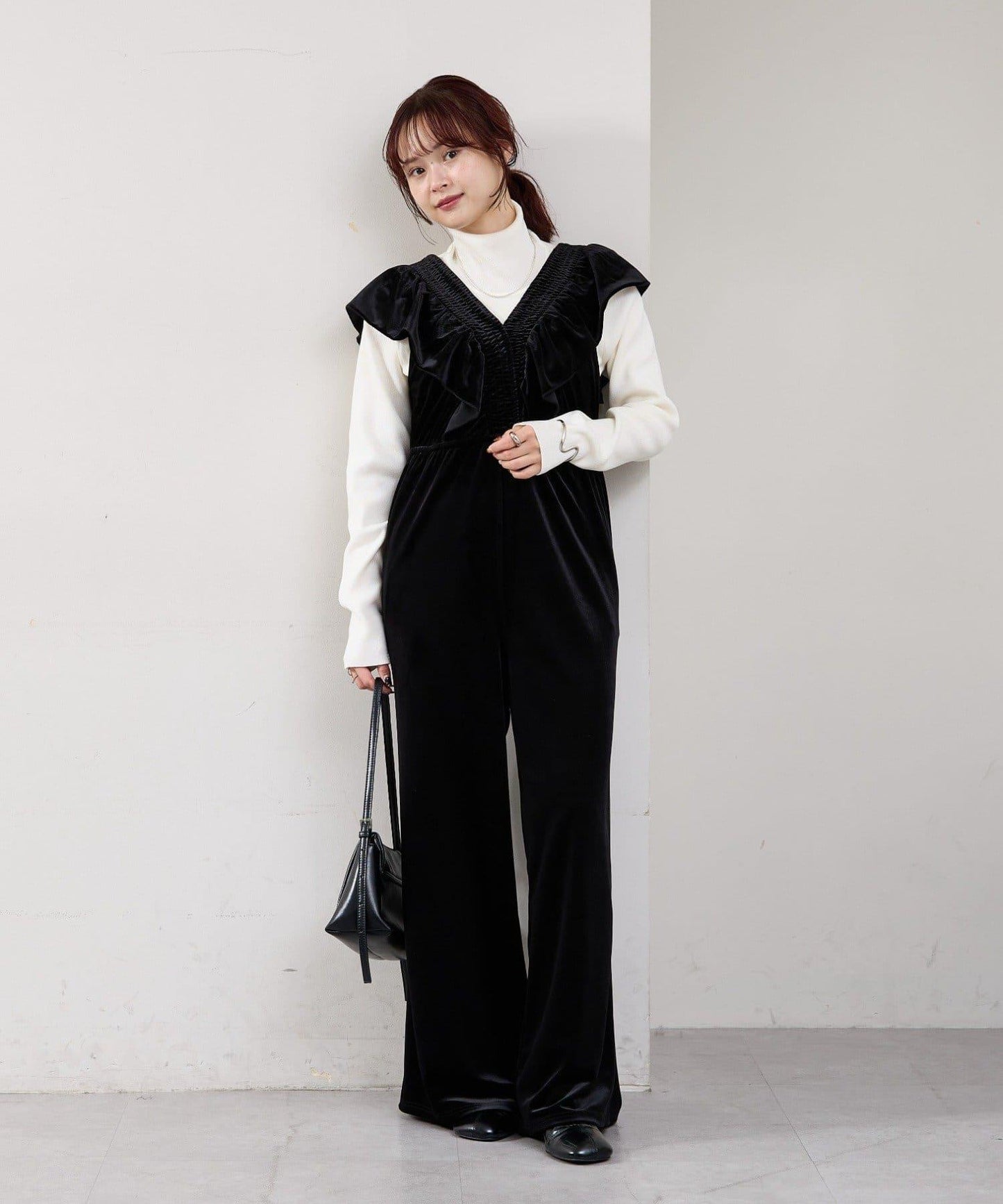 天鵝絨荷葉邊連體褲