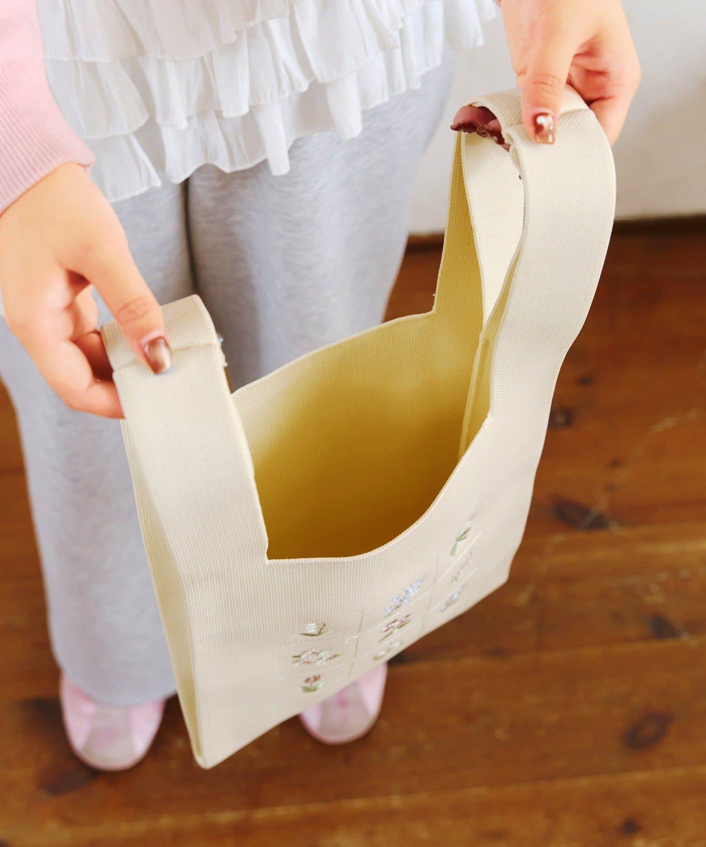 花卉刺繡針織包