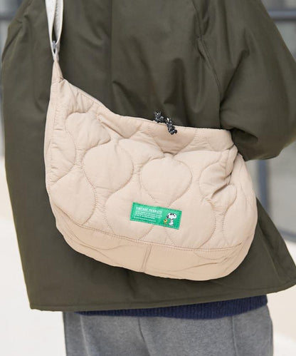 [《PEANUTS》] 絎縫中號單肩包