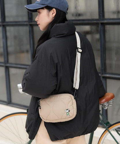 [《PEANUTS》] 絎縫小號單肩包