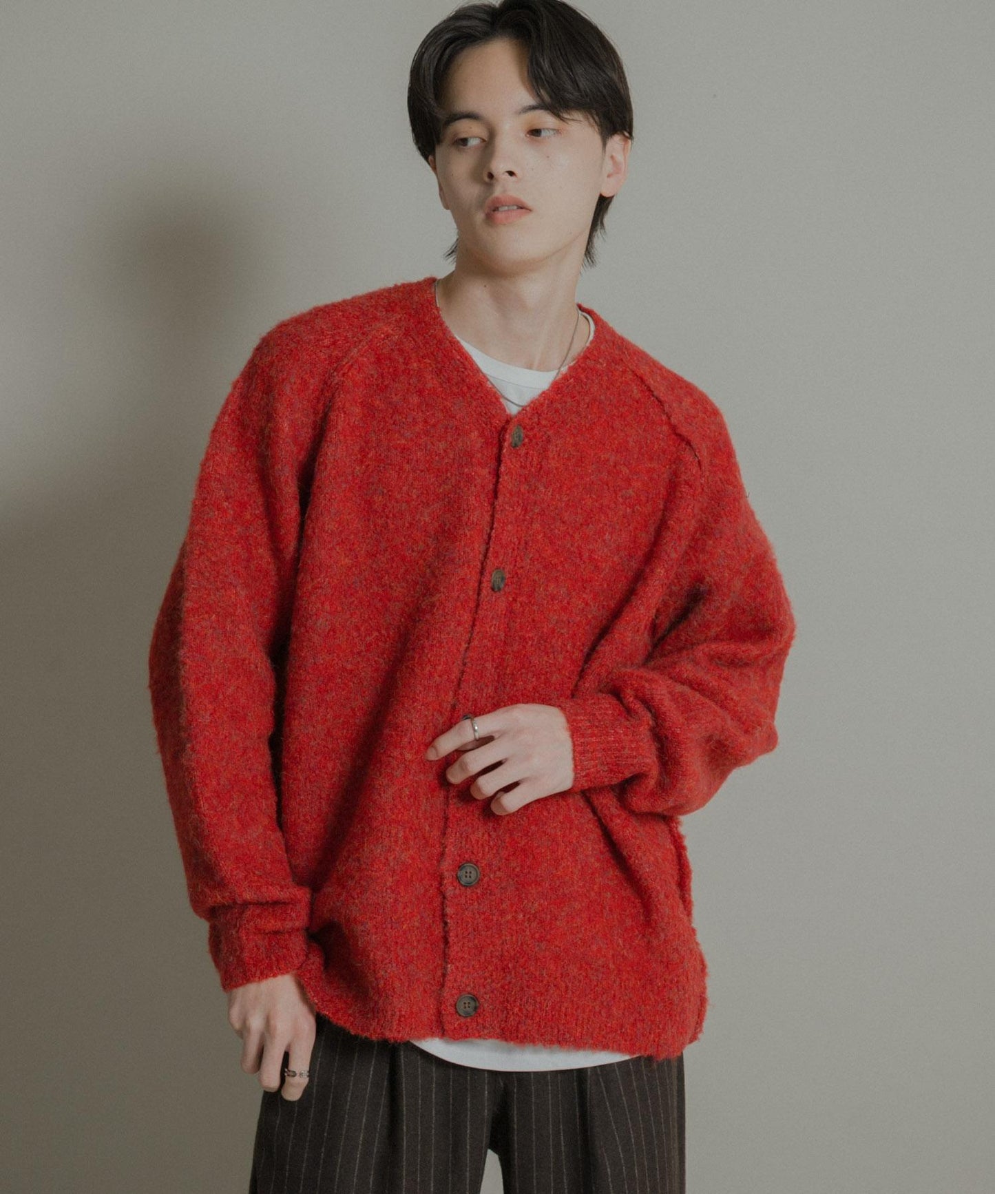 圈圈紗V領開衫