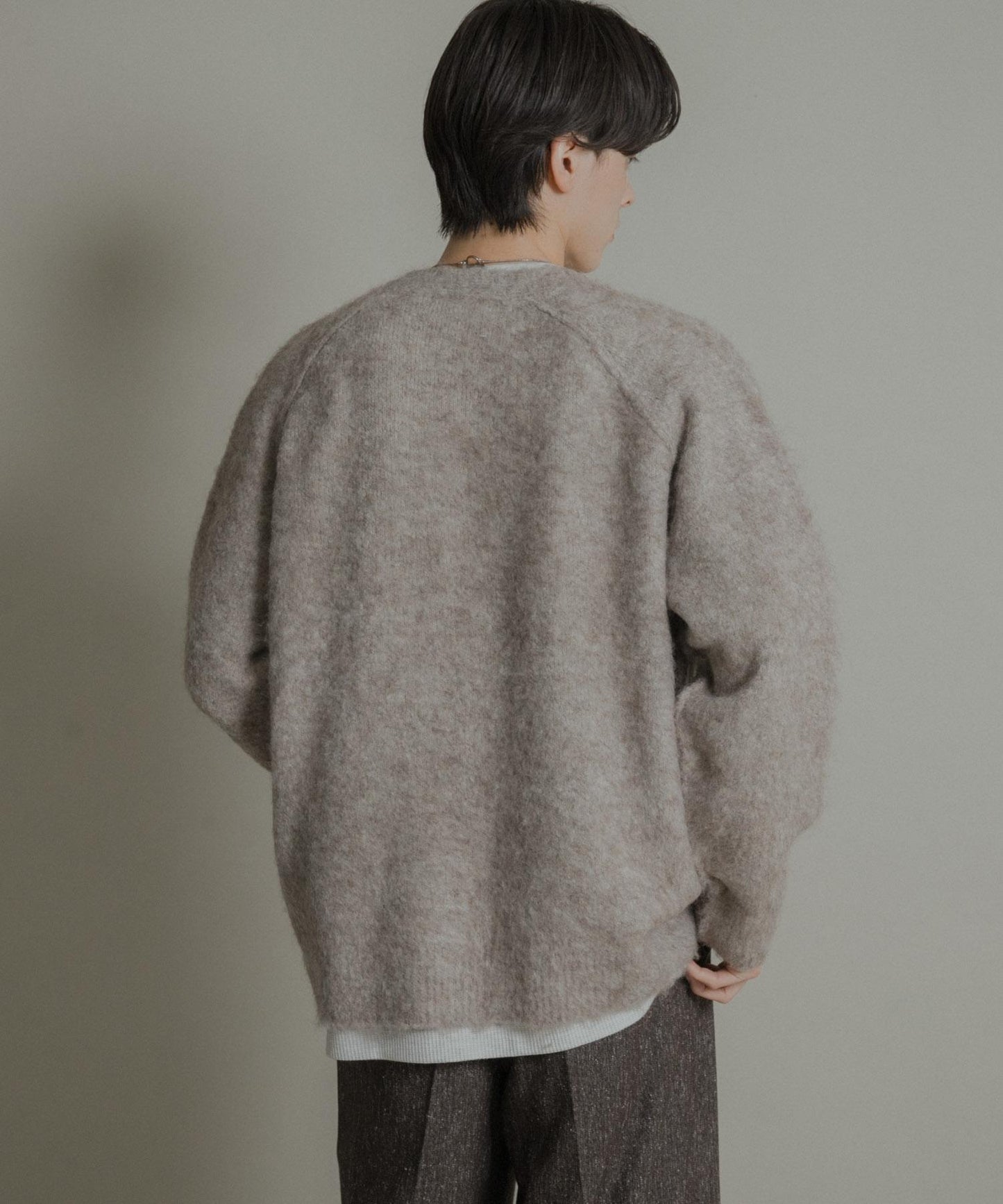 圈圈紗V領開衫