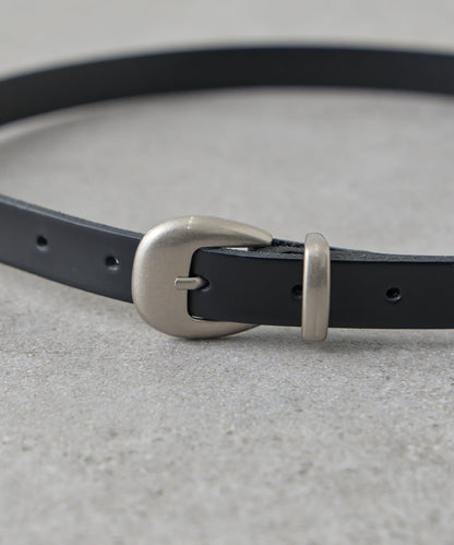 銀色扣頭腰帶