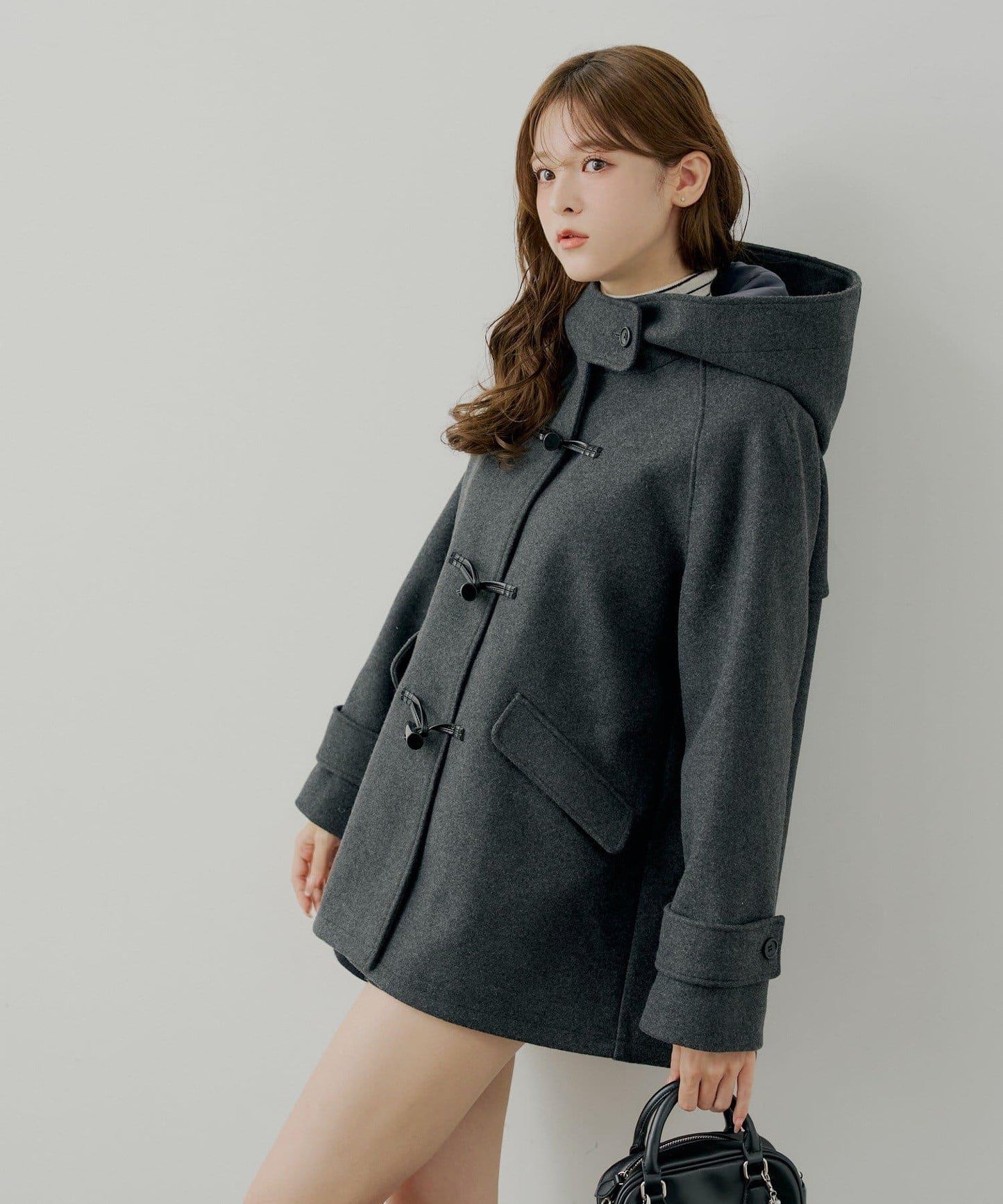 連帽牛角扣中長款大衣