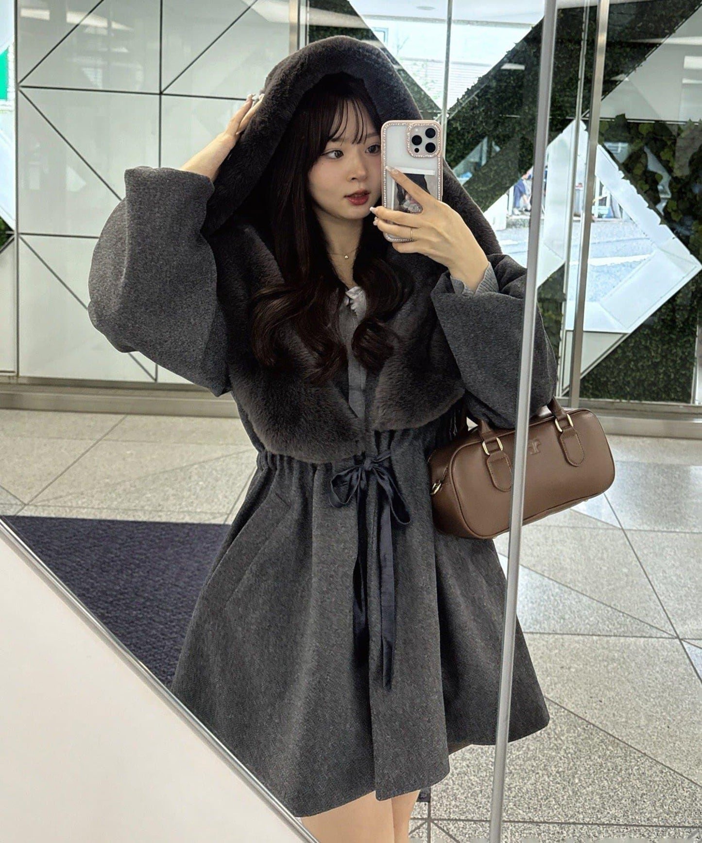 【約會・應援活動也很適合！】毛絨大連帽外套