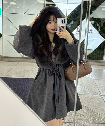 【約會・應援活動也很適合！】毛絨大連帽外套