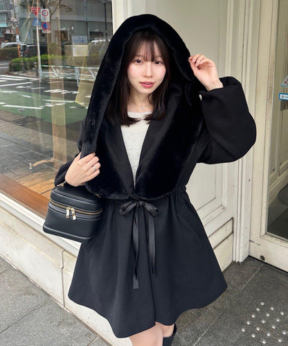 【約會・應援活動也很適合！】毛絨大連帽外套