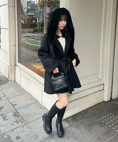 【約會・應援活動也很適合！】毛絨大連帽外套