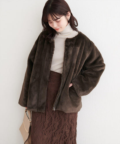 拼色仿羊羔絨中長款大衣