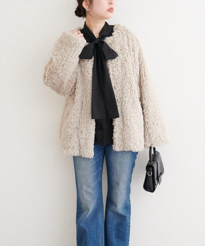 拼色仿羊羔絨中長款大衣