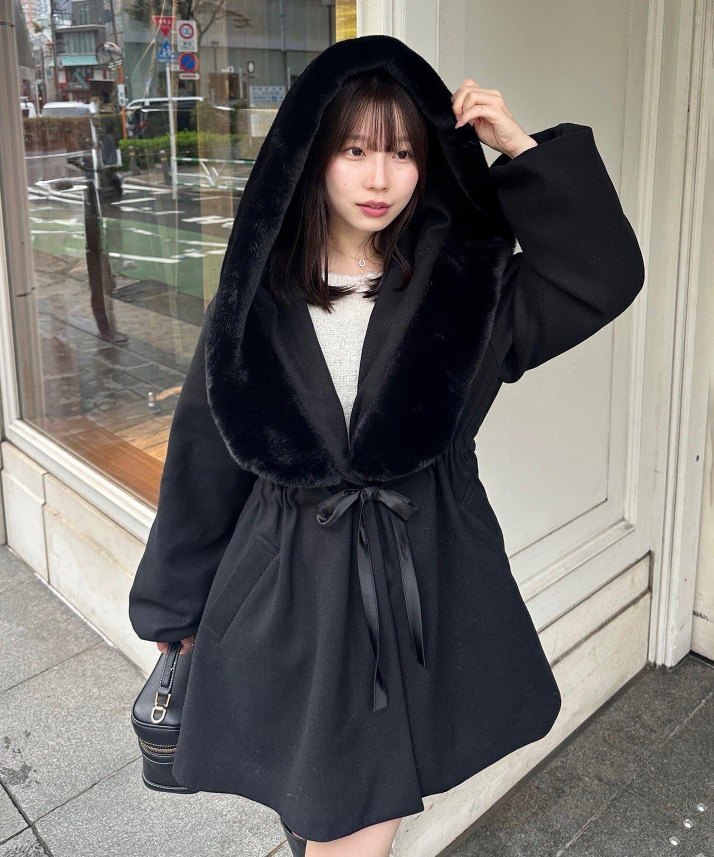 【約會・應援活動也很適合！】毛絨大連帽外套