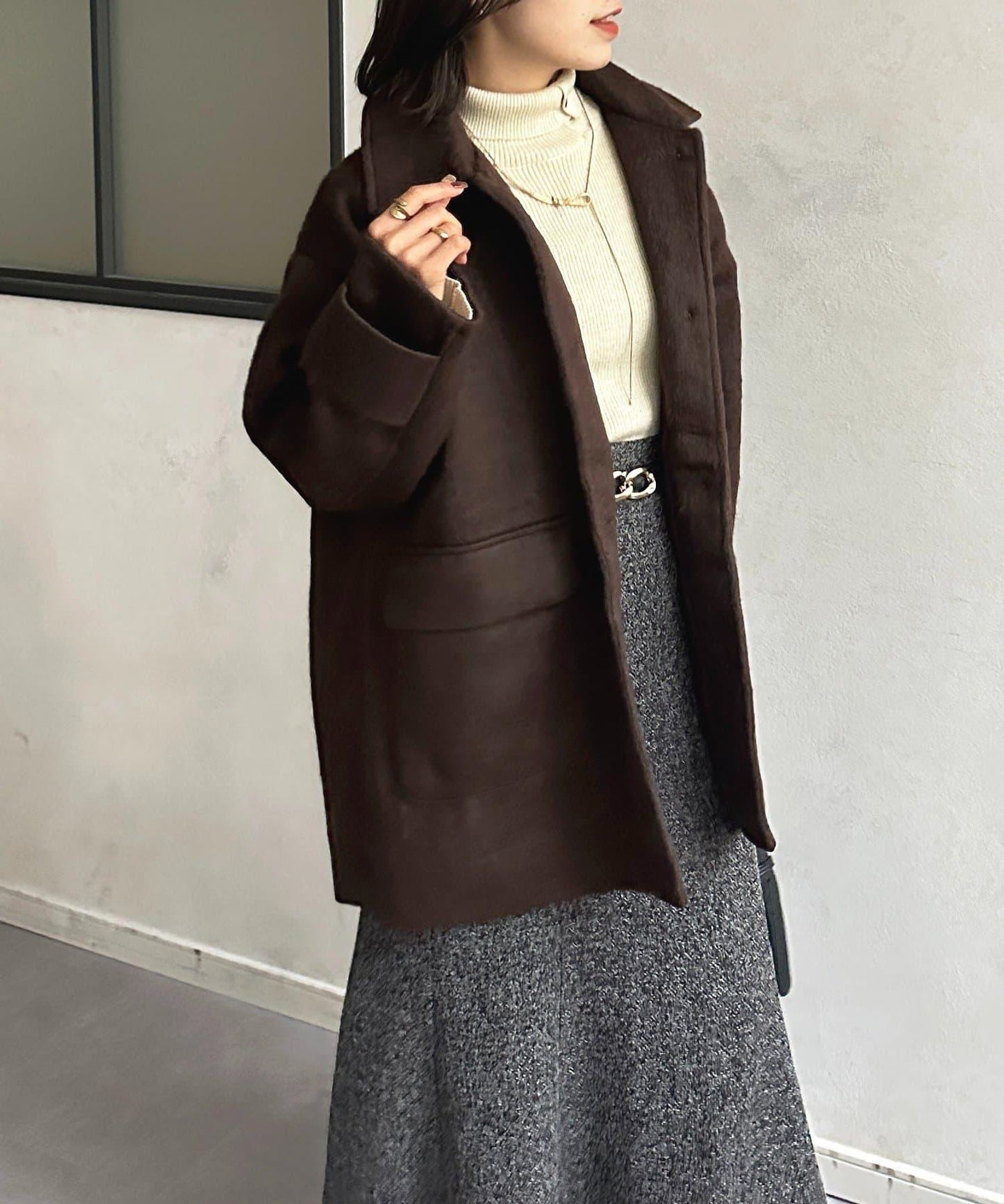 翻領長毛中長款大衣