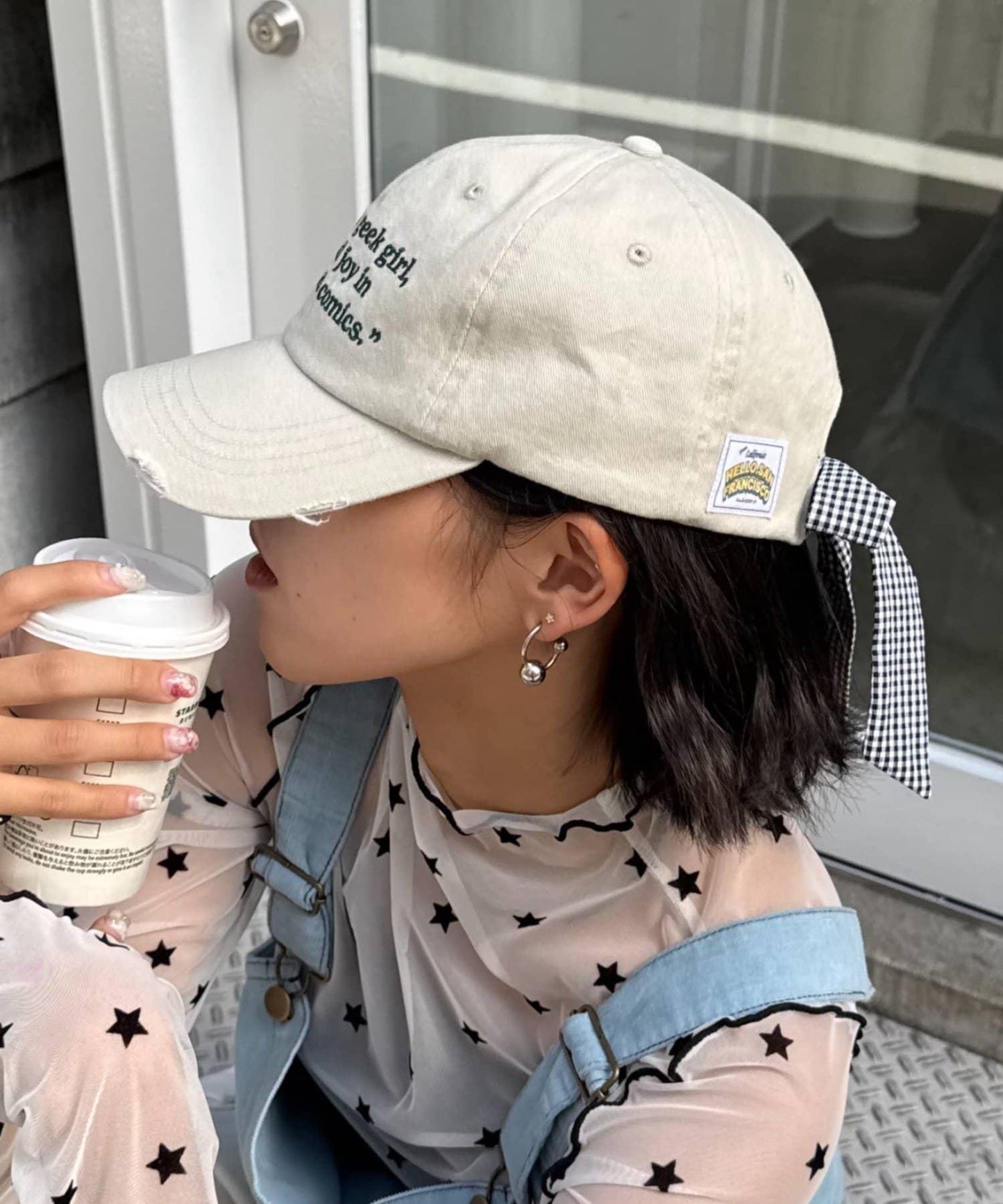 ★【HELLO.SANFRANCISCO/ハローサンフランシスコ】字母標語刺繡蝴蝶結棒球帽