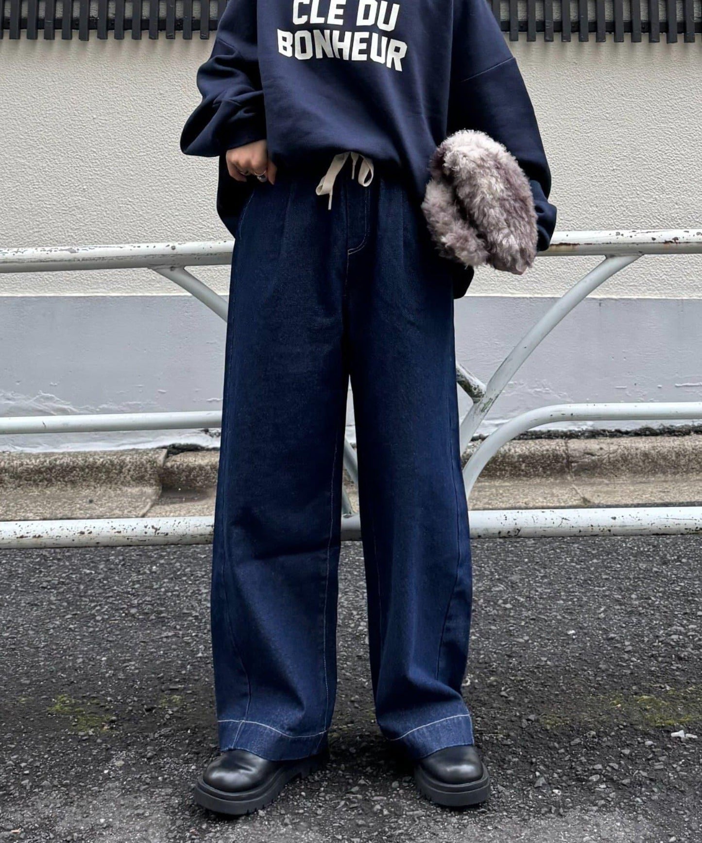 日常寬鬆牛仔褲