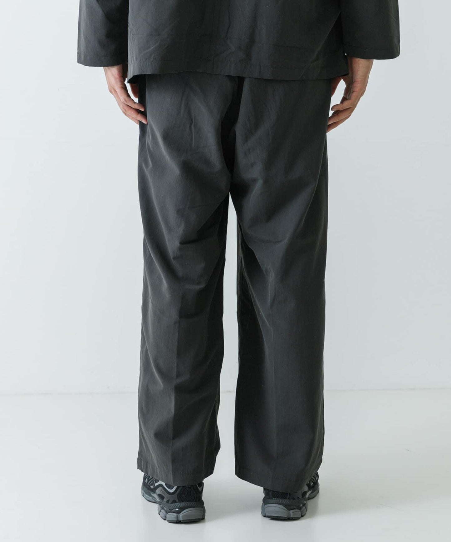 NEW BALANCE MET24休閒長褲