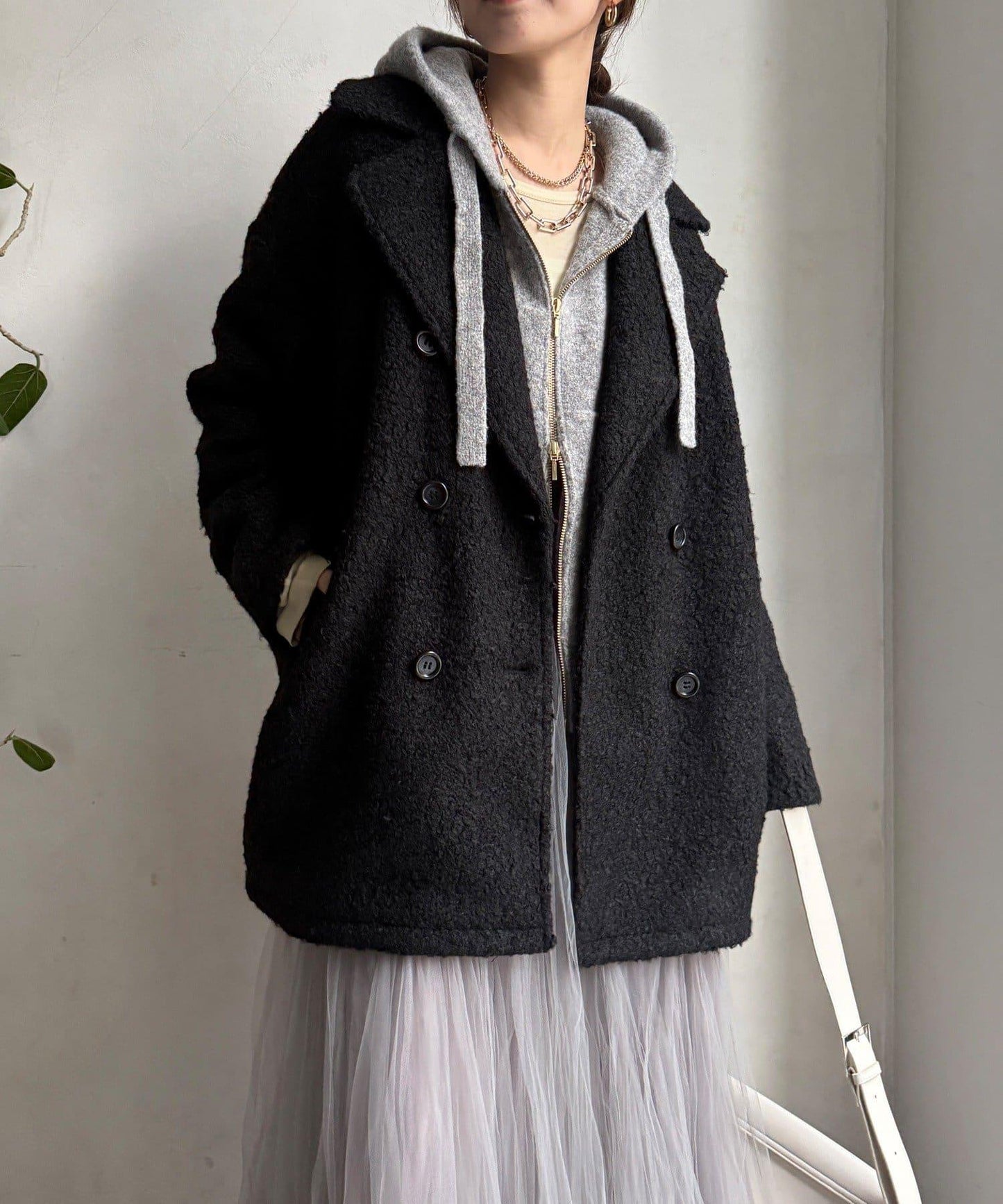 羊羔絨羽絨雙排扣西裝領大衣