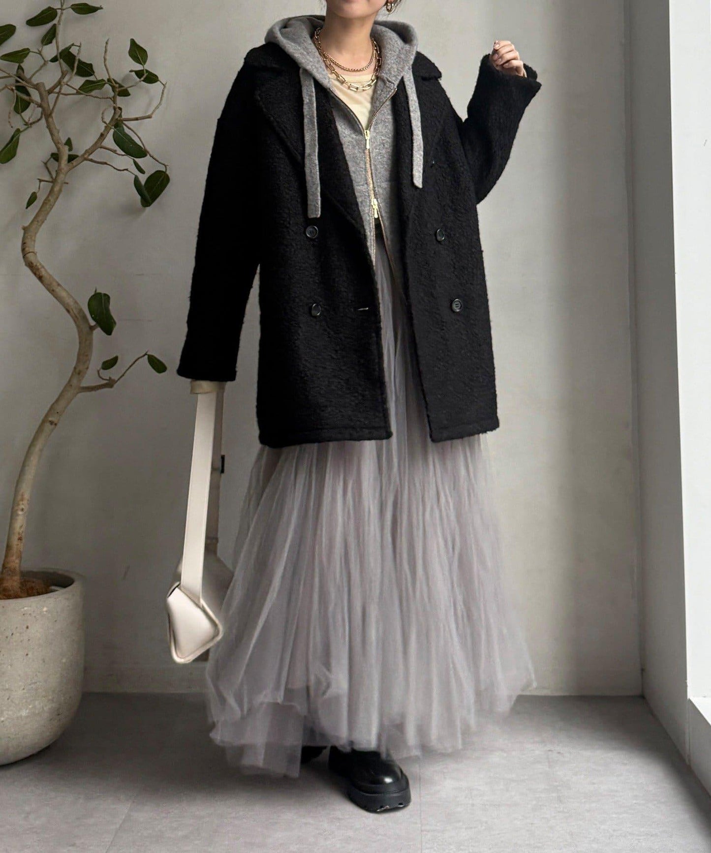 羊羔絨羽絨雙排扣西裝領大衣