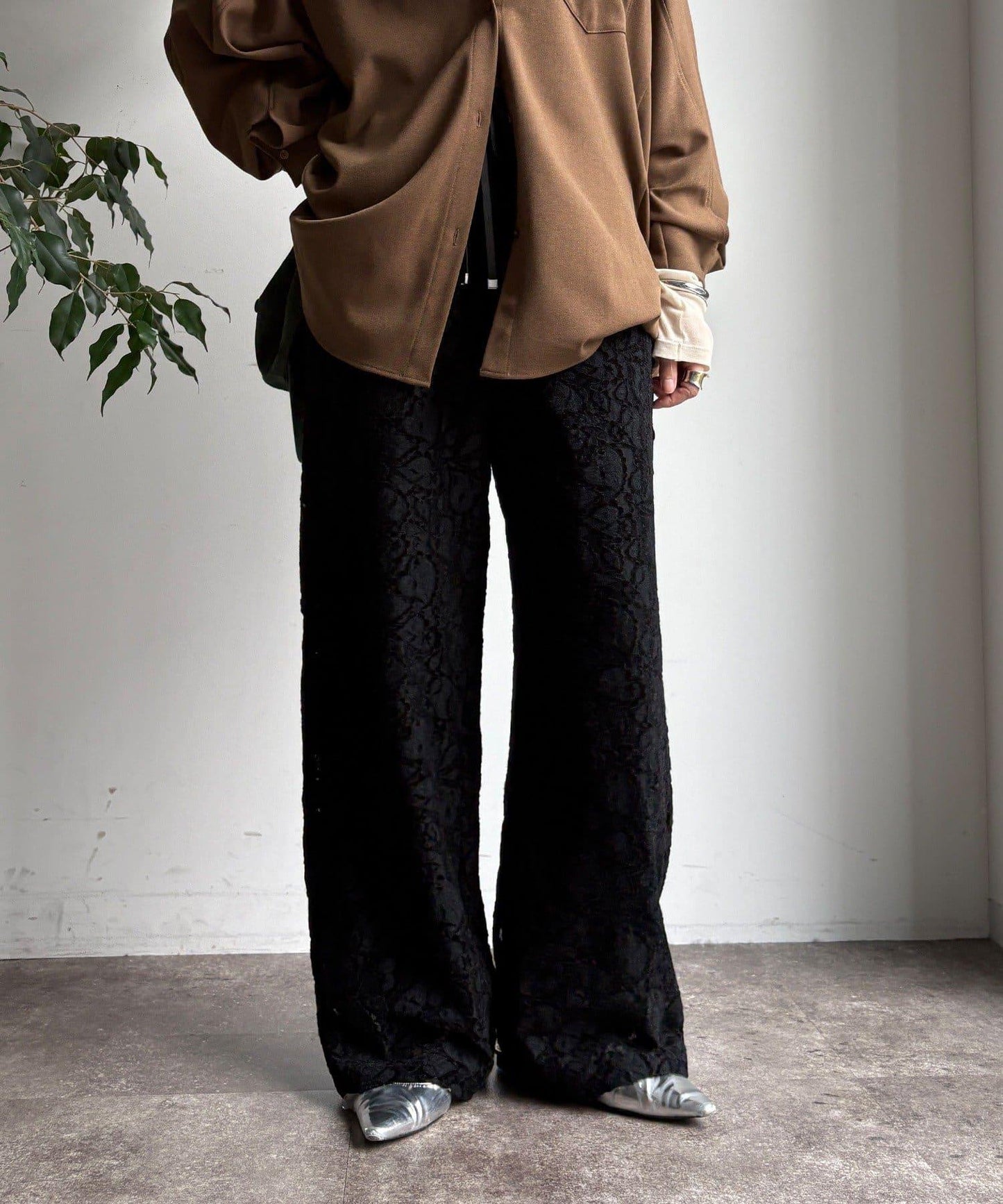 磨毛蕾絲休閒褲