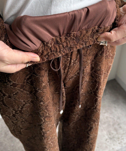 磨毛蕾絲休閒褲
