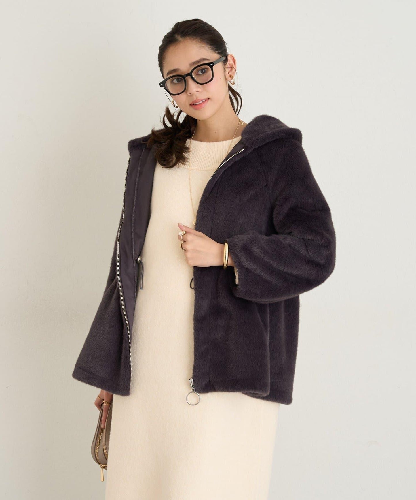 主打單品◎仿皮草大衣