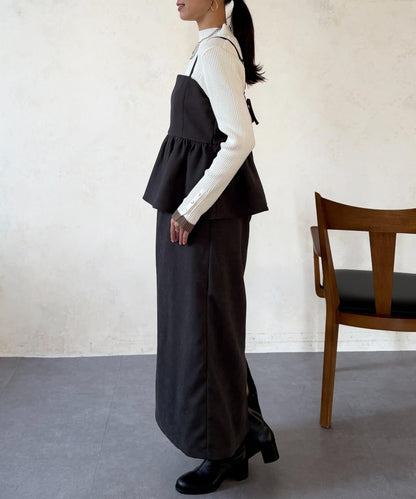 吊帶荷葉邊上衣×修身長裙