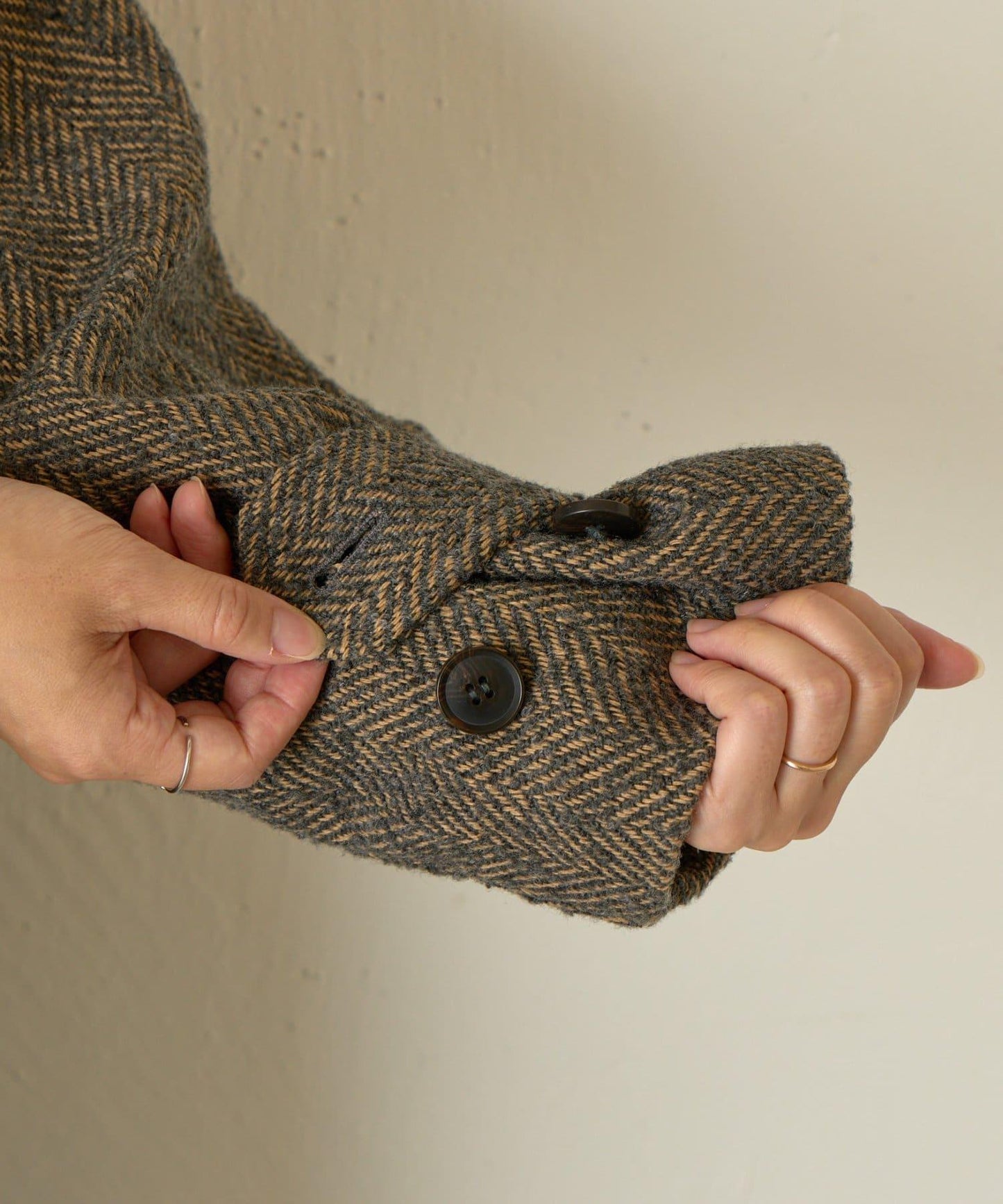 人字紋長款大衣